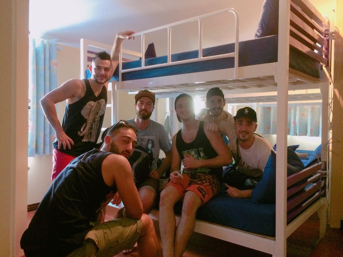 Hostel Anya House Thongsala Zewnętrze zdjęcie